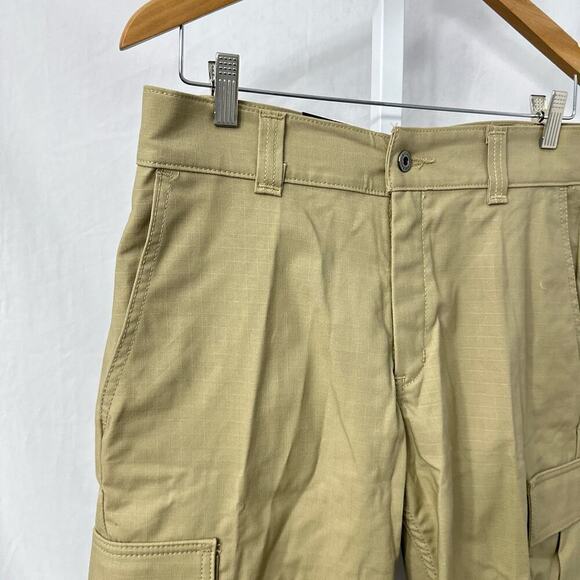 Dickies Khaki Skateboarding Cargo Shorts Men's 32 Flex Y2K - Picture 9 of 12